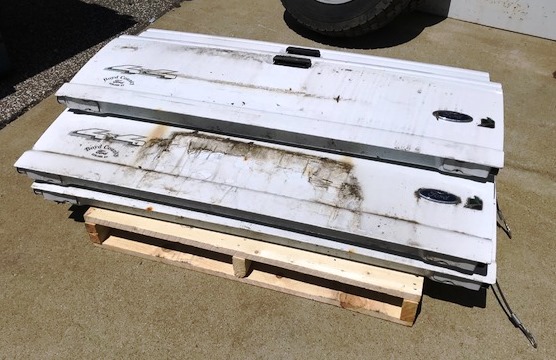 2004 Ford Ranger Tailgates Qty-2